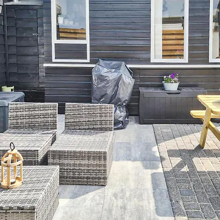 Holiday home 3 Bedroom Stunning In