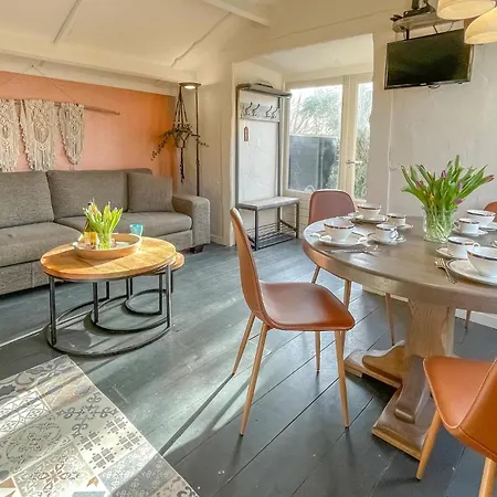 Holiday home 3 Bedroom Stunning In *