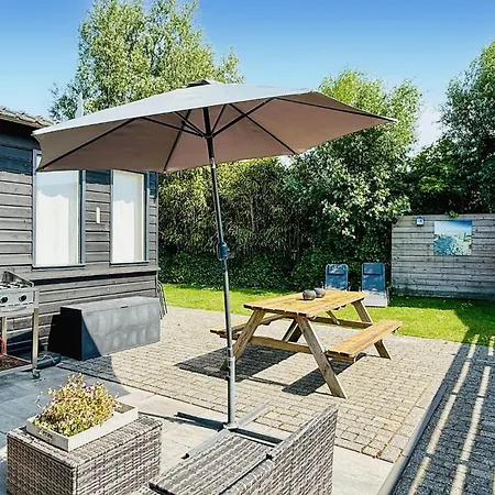 Semesterbostad 3 Bedroom Stunning In