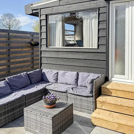 3 Bedroom Stunning In Semesterbostad